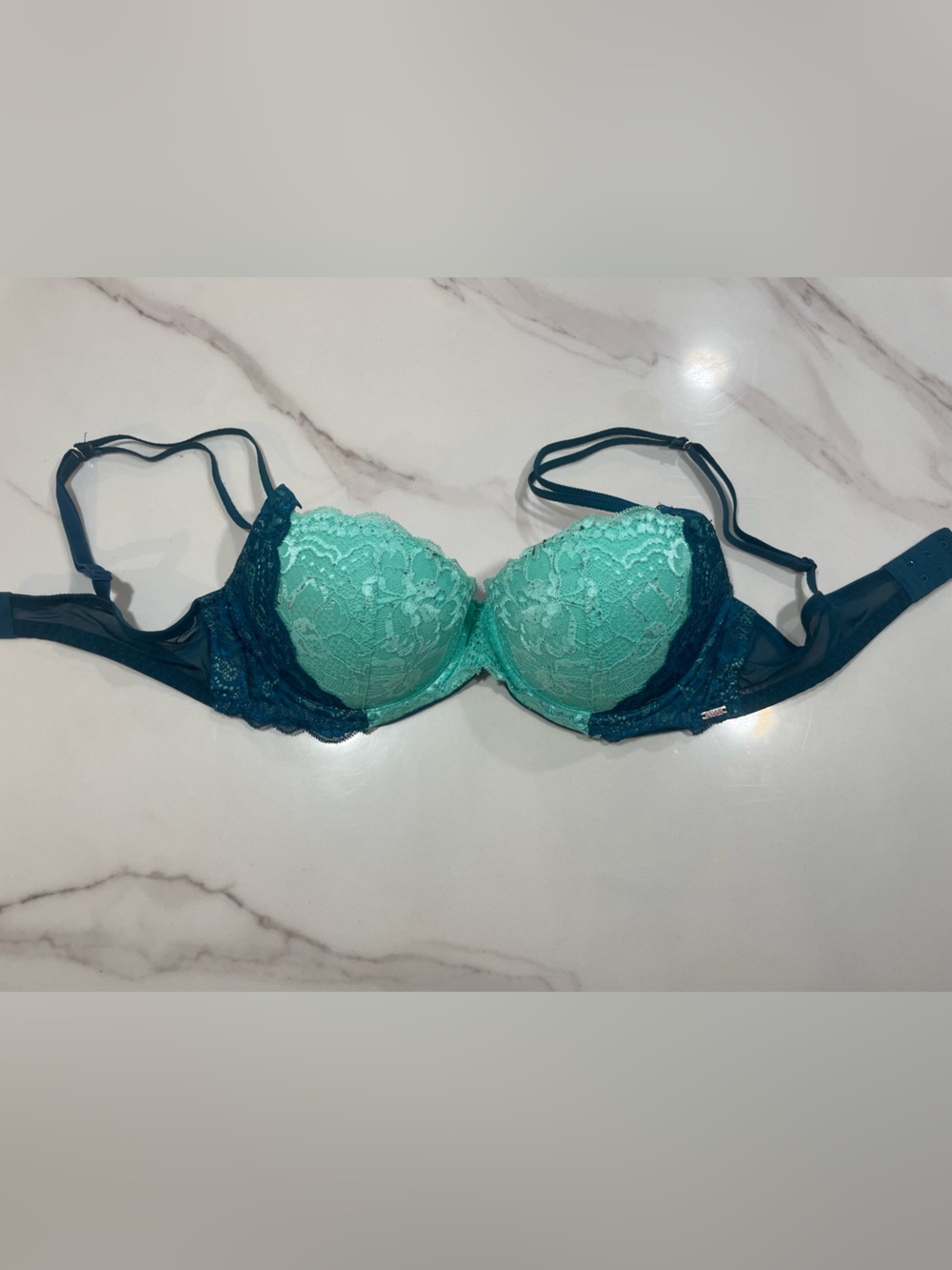 Victoria's Secret PINK Bra Women's 34D Sea-foam Green Lace Date Push Up